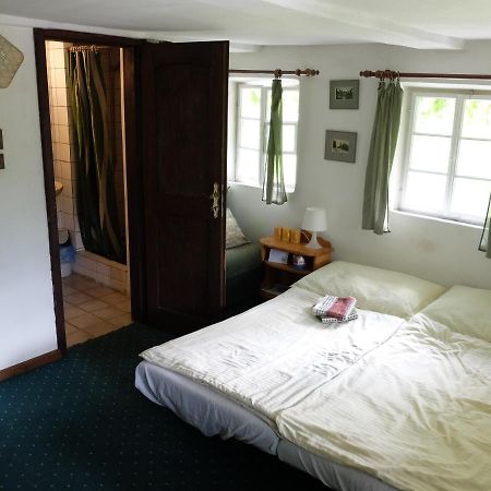 U Uhliru Hotell Liberec Exteriör bild