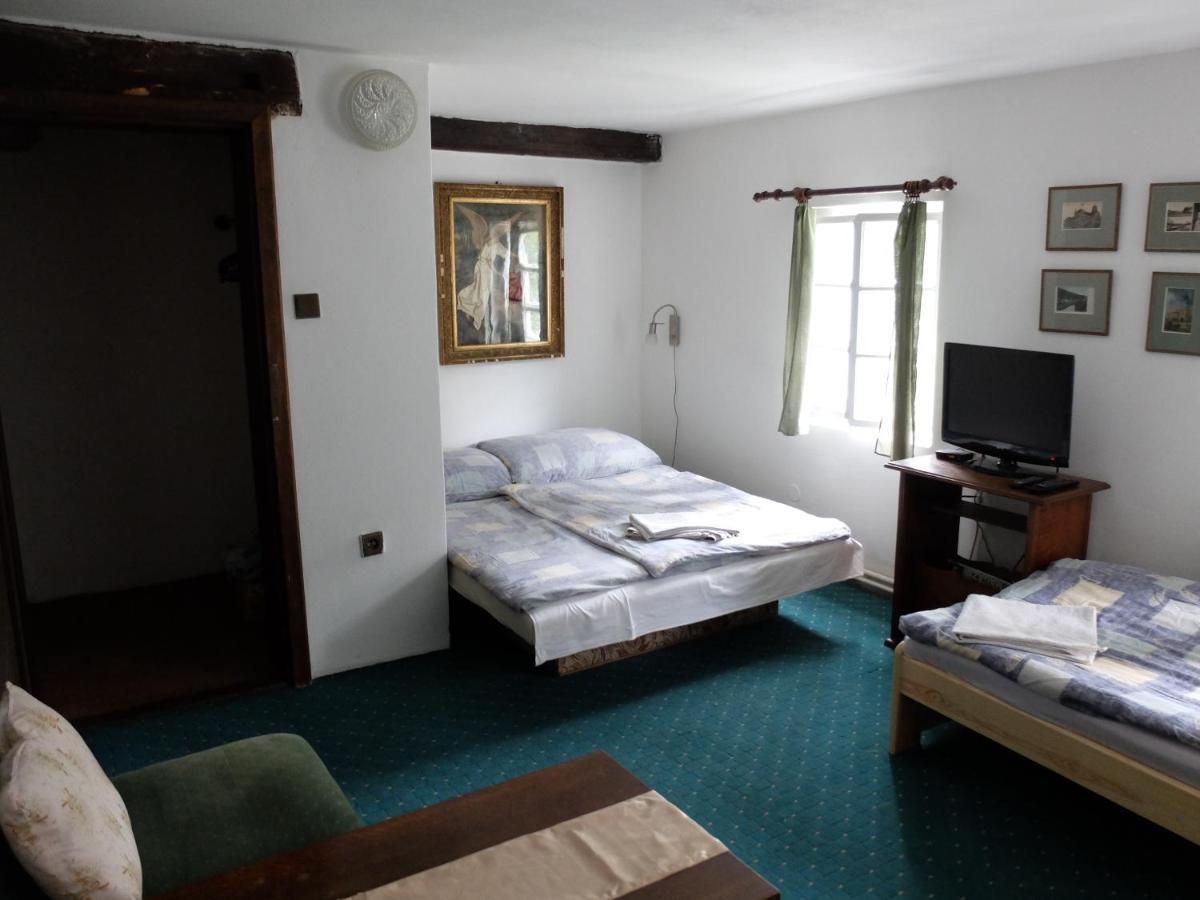 U Uhliru Hotell Liberec Exteriör bild
