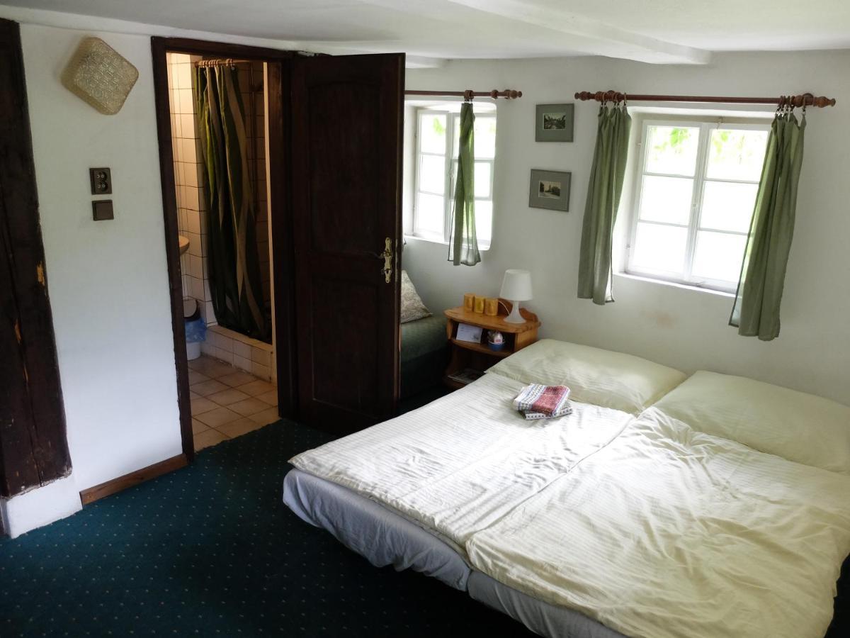 U Uhliru Hotell Liberec Exteriör bild